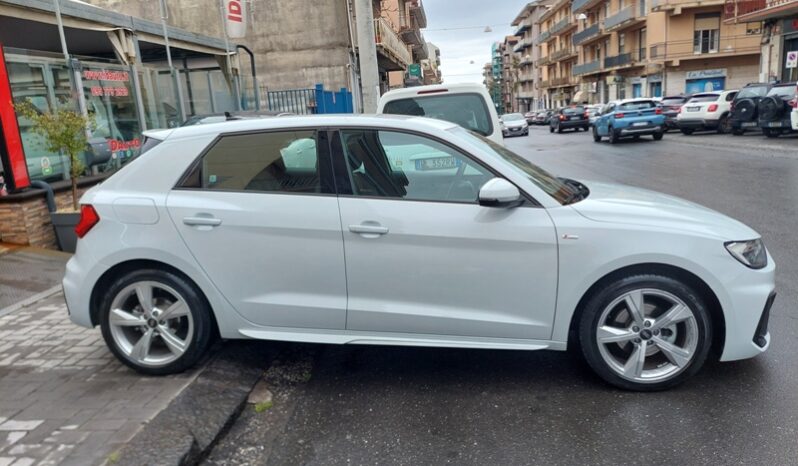 
								Audi A1 SPB 30 1.0 TFSI 116 CV S tronic line edition full									