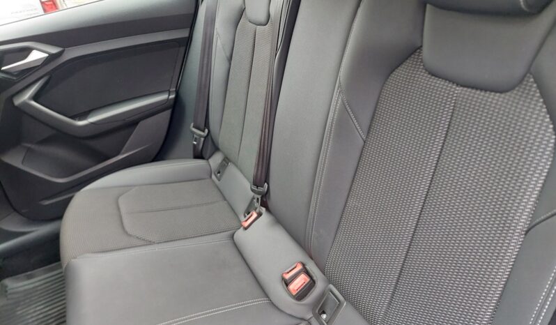 
								Audi A1 SPB 30 1.0 TFSI 116 CV S tronic line edition full									