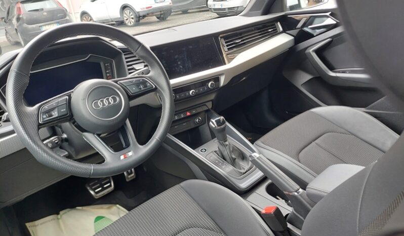 
								Audi A1 SPB 30 1.0 TFSI 116 CV S tronic line edition full									