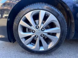 
										Toyota Auris 1.6 D-4D 112 CV Lounge full									