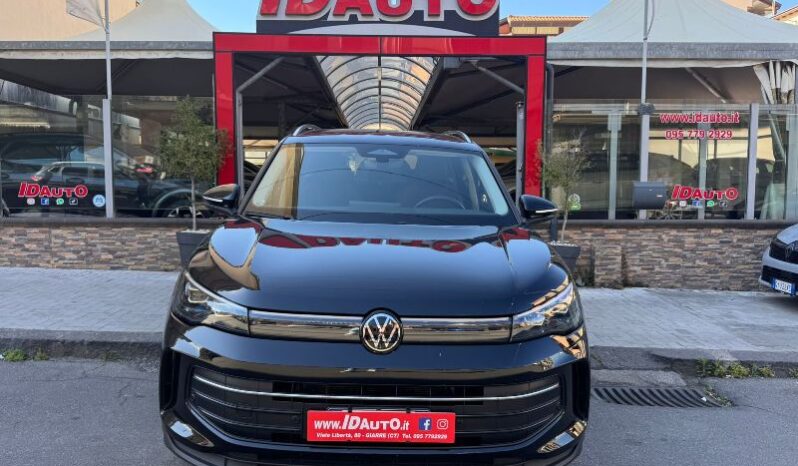 
								Volkswagen Tiguan 2.0 TDI 150 CV SCR DSG Life full									