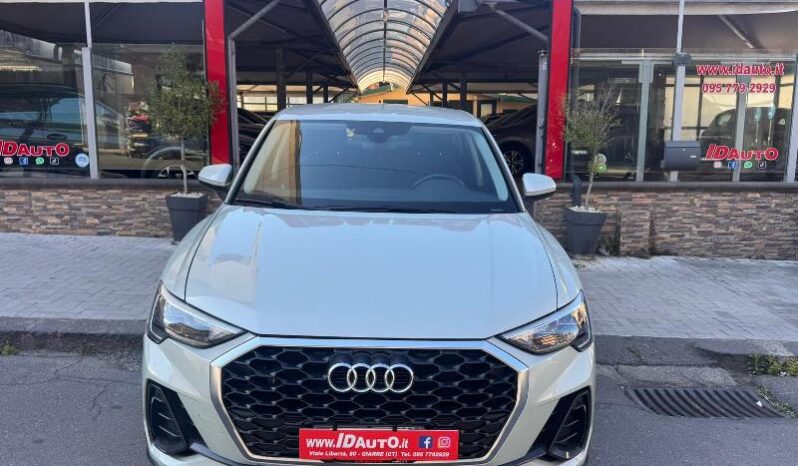 
								Audi Q3 SPB 35 2.0 TDI 150 CV S tronic full									