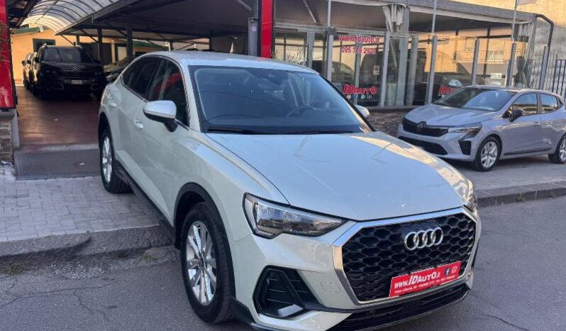 
								Audi Q3 SPB 35 2.0 TDI 150 CV S tronic full									