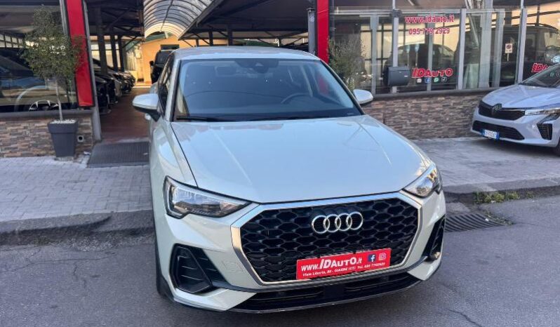 
								Audi Q3 SPB 35 2.0 TDI 150 CV S tronic full									