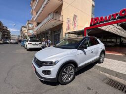 
										Volkswagen T-Roc 1.5 TSI 150 CV ACT Advanced BlueMotion Technology full									