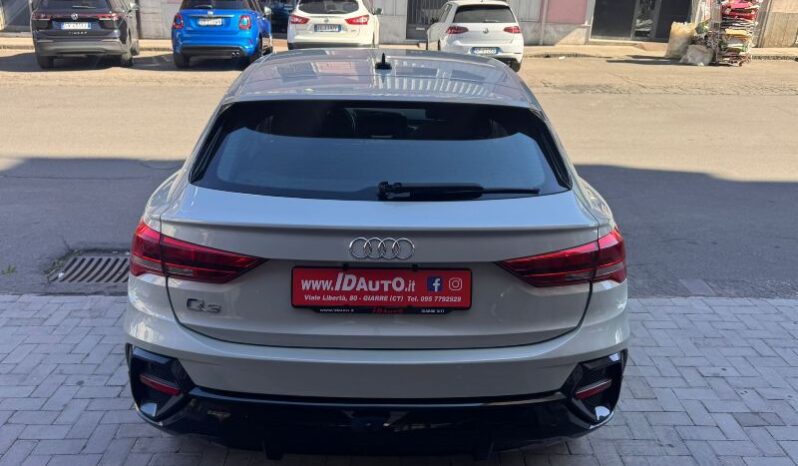 
								Audi Q3 SPB 35 2.0 TDI 150 CV S tronic full									