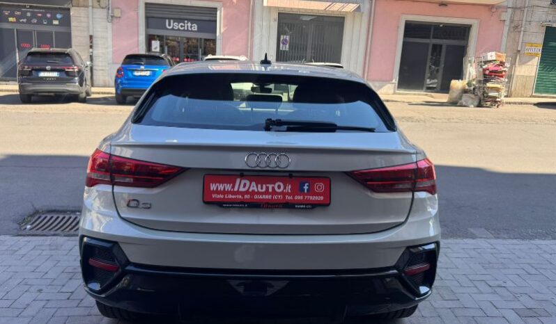 
								Audi Q3 SPB 35 2.0 TDI 150 CV S tronic full									