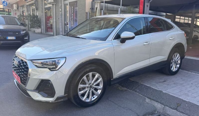 
								Audi Q3 SPB 35 2.0 TDI 150 CV S tronic full									
