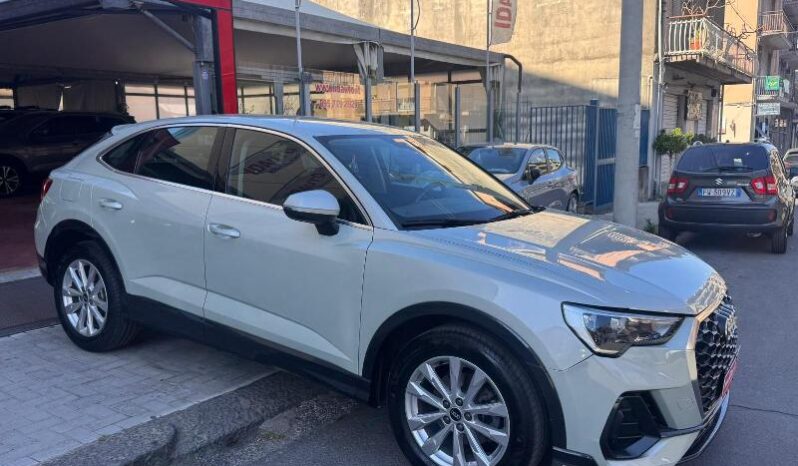 
								Audi Q3 SPB 35 2.0 TDI 150 CV S tronic full									