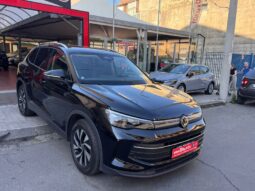 
										Volkswagen Tiguan 2.0 TDI 150 CV SCR DSG Life full									