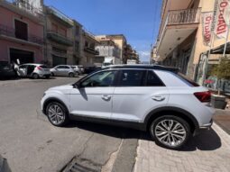 
										Volkswagen T-Roc 1.5 TSI 150 CV ACT Advanced BlueMotion Technology full									