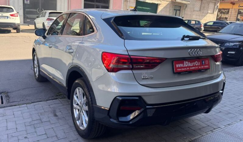 
								Audi Q3 SPB 35 2.0 TDI 150 CV S tronic full									