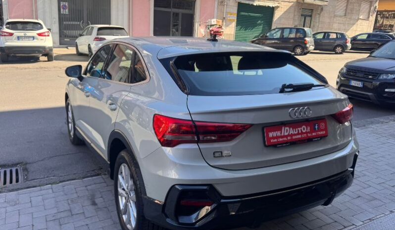 
								Audi Q3 SPB 35 2.0 TDI 150 CV S tronic full									