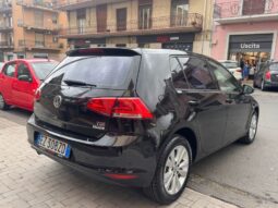 
										Volkswagen Golf 1.6 TDI 110 CV 5p. Executive BlueMotion Technology full									
