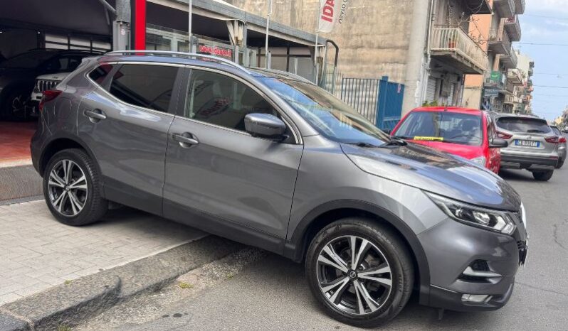 
								Nissan Qashqai 1.5 dCi 115 CV Tekna+ full									