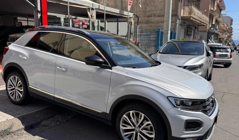 
								Volkswagen T-Roc 1.5 TSI 150 CV ACT Advanced BlueMotion Technology full									
