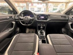 
										Volkswagen T-Roc 1.5 TSI 150 CV ACT Advanced BlueMotion Technology full									
