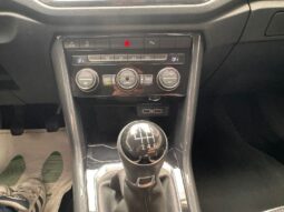 
										Volkswagen T-Roc 1.5 TSI 150 CV ACT Advanced BlueMotion Technology full									