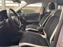 
										Volkswagen T-Roc 1.5 TSI 150 CV ACT Advanced BlueMotion Technology full									