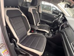 
										Volkswagen T-Roc 1.5 TSI 150 CV ACT Advanced BlueMotion Technology full									