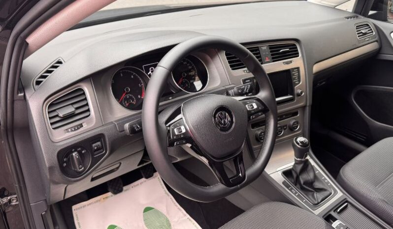 
								Volkswagen Golf 1.6 TDI 110 CV 5p. Executive BlueMotion Technology full									