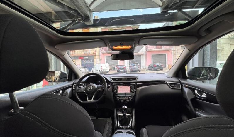 
								Nissan Qashqai 1.5 dCi 115 CV Tekna+ full									