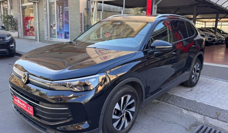 
								Volkswagen Tiguan 2.0 TDI 150 CV SCR DSG Life full									