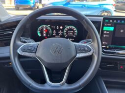 
										Volkswagen Tiguan 2.0 TDI 150 CV SCR DSG Life full									