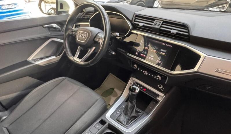 
								Audi Q3 SPB 35 2.0 TDI 150 CV S tronic full									