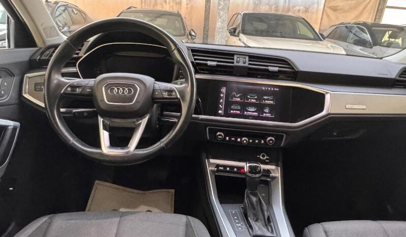 
								Audi Q3 SPB 35 2.0 TDI 150 CV S tronic full									