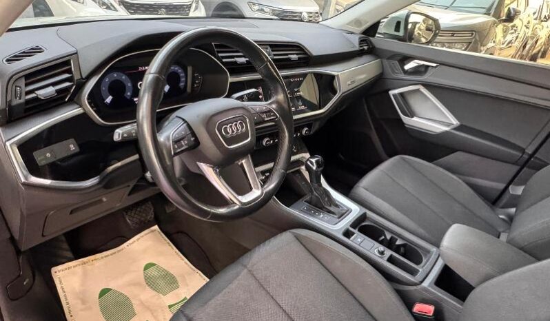 
								Audi Q3 SPB 35 2.0 TDI 150 CV S tronic full									