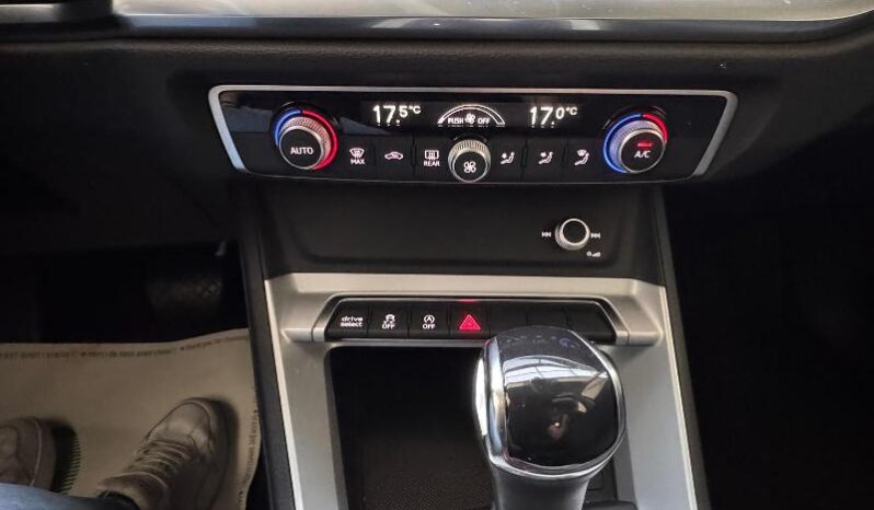 
								Audi Q3 SPB 35 2.0 TDI 150 CV S tronic full									