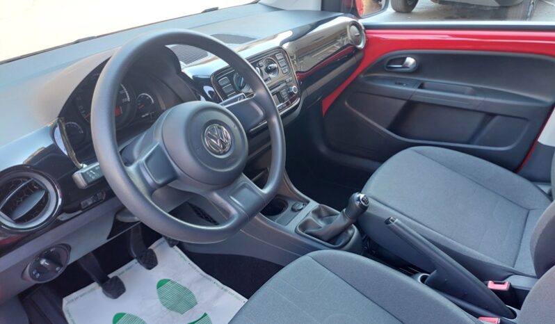 
								Volkswagen up! 1.0 benzina 75 CV 5p. take up! full									