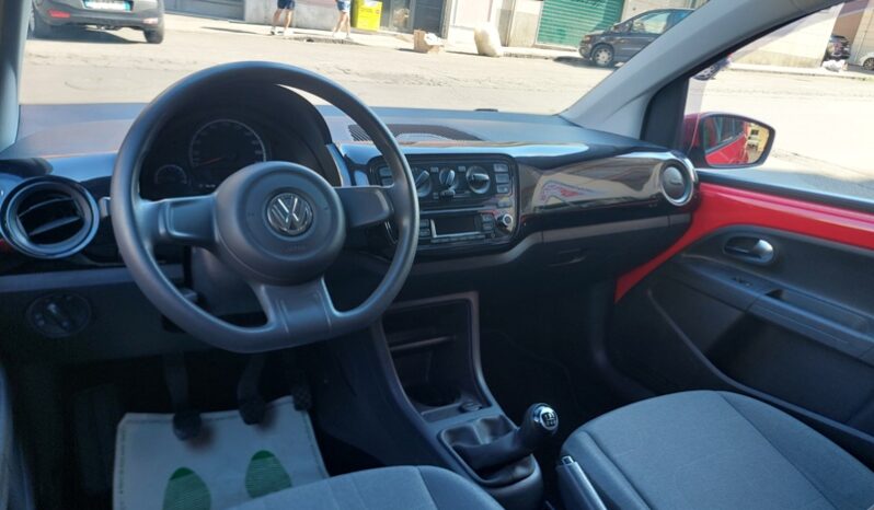 
								Volkswagen up! 1.0 benzina 75 CV 5p. take up! full									