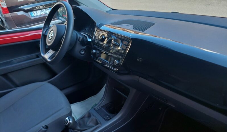 
								Volkswagen up! 1.0 benzina 75 CV 5p. take up! full									