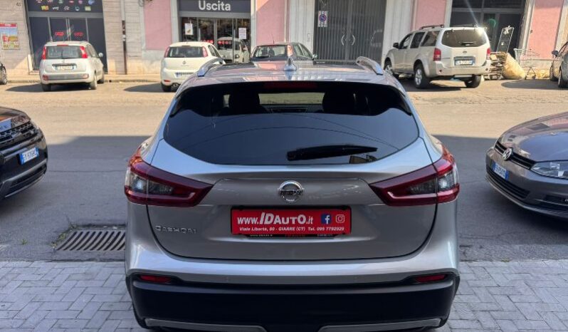 
								Nissan Qashqai 1.5 dCi 115 CV N-Connecta full									