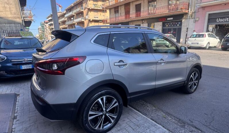 
								Nissan Qashqai 1.5 dCi 115 CV N-Connecta full									