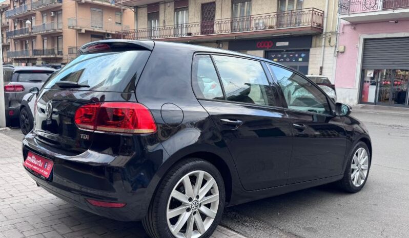 
								Volkswagen Golf 1.6 TDI 105 CV DPF 5p. Highline full									