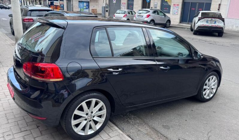 
								Volkswagen Golf 1.6 TDI 105 CV DPF 5p. Highline full									