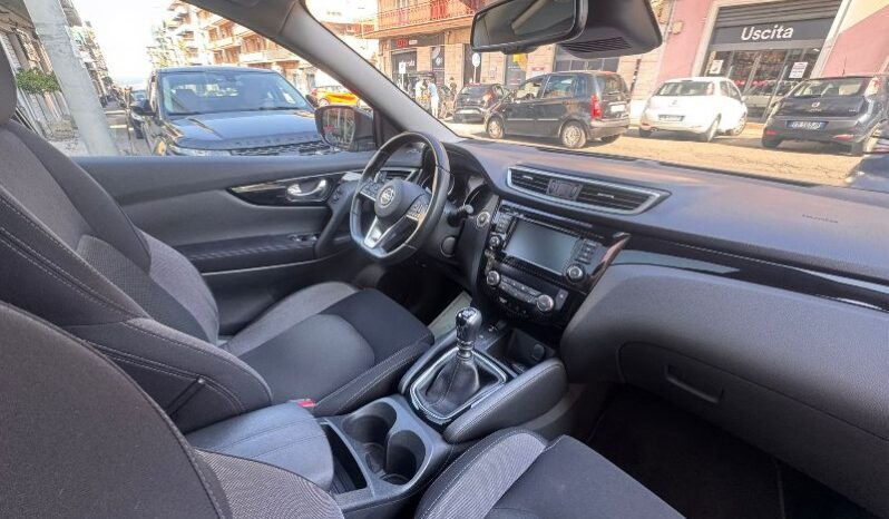 
								Nissan Qashqai 1.5 dCi 115 CV N-Connecta full									