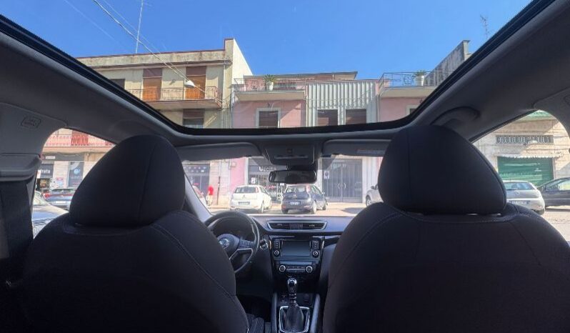 
								Nissan Qashqai 1.5 dCi 115 CV N-Connecta full									