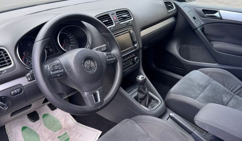 
								Volkswagen Golf 1.6 TDI 105 CV DPF 5p. Highline full									
