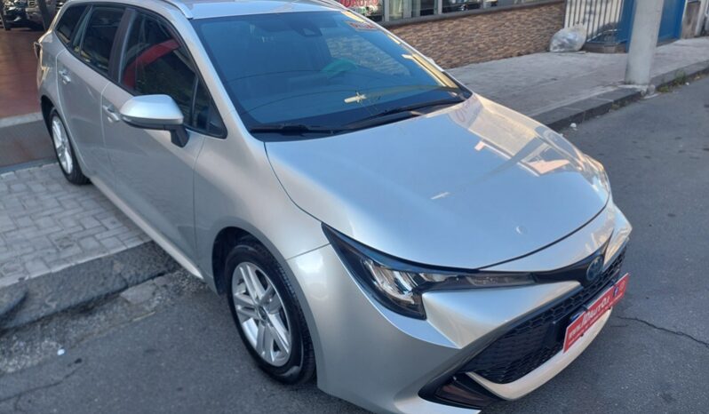 
								Toyota Corolla Touring Sports 1.8 Full Hybrid Business Tech full									