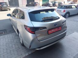 
										Toyota Corolla Touring Sports 1.8 Full Hybrid Business Tech full									