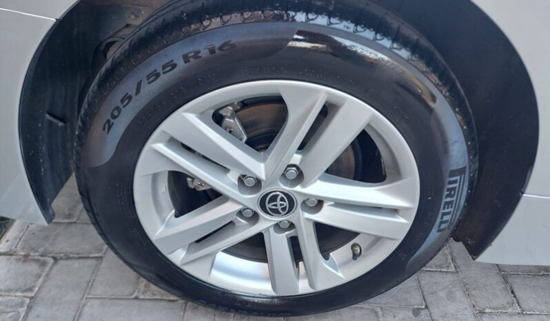 
								Toyota Corolla Touring Sports 1.8 Full Hybrid Business Tech full									