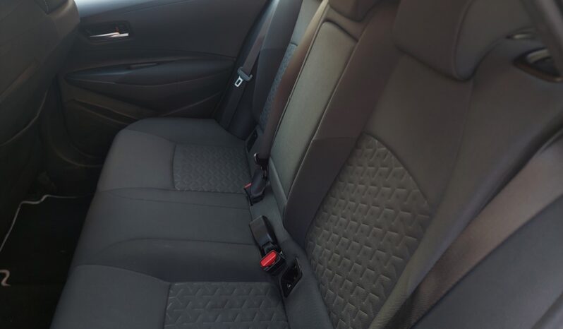 
								Toyota Corolla Touring Sports 1.8 Full Hybrid Business Tech full									