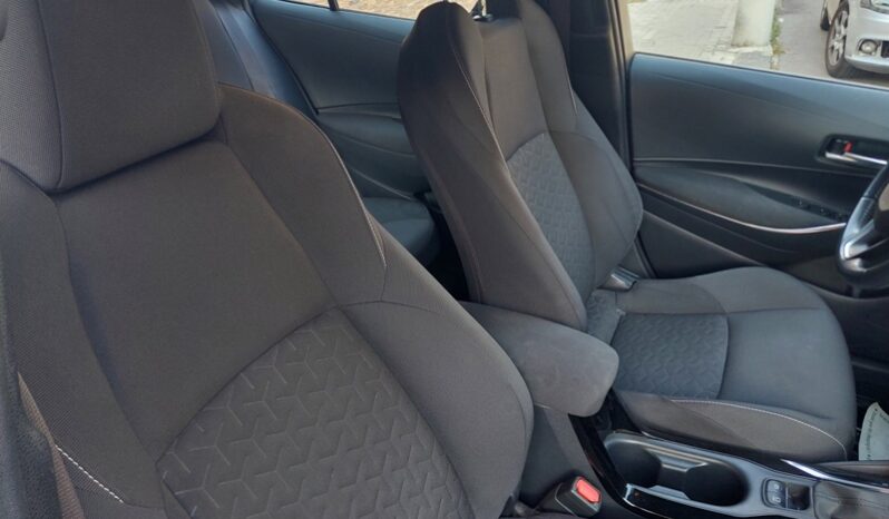 
								Toyota Corolla Touring Sports 1.8 Full Hybrid Business Tech full									