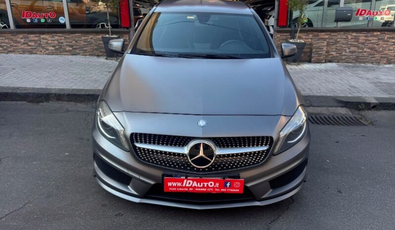 
								Mercedes-benz A 200 CDI 2.2 diesel 136 CV Dark Night Edition full									