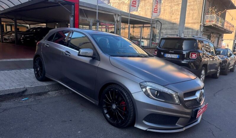 
								Mercedes-benz A 200 CDI 2.2 diesel 136 CV Dark Night Edition full									