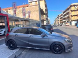 
										Mercedes-benz A 200 CDI 2.2 diesel 136 CV Dark Night Edition full									